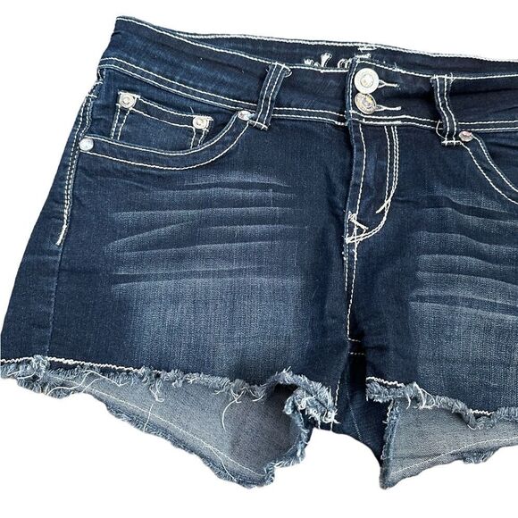 Wallflower USA American Flag Heart Pocket Dark Blue Denim Raw Hem Shorts - Picture 3 of 4